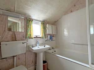 Photo 6- click for photo gallery